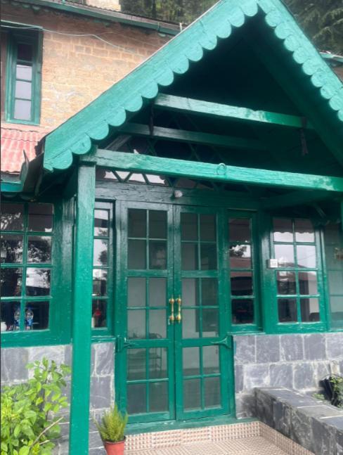 Iris Cottage Далхаузи Экстерьер фото